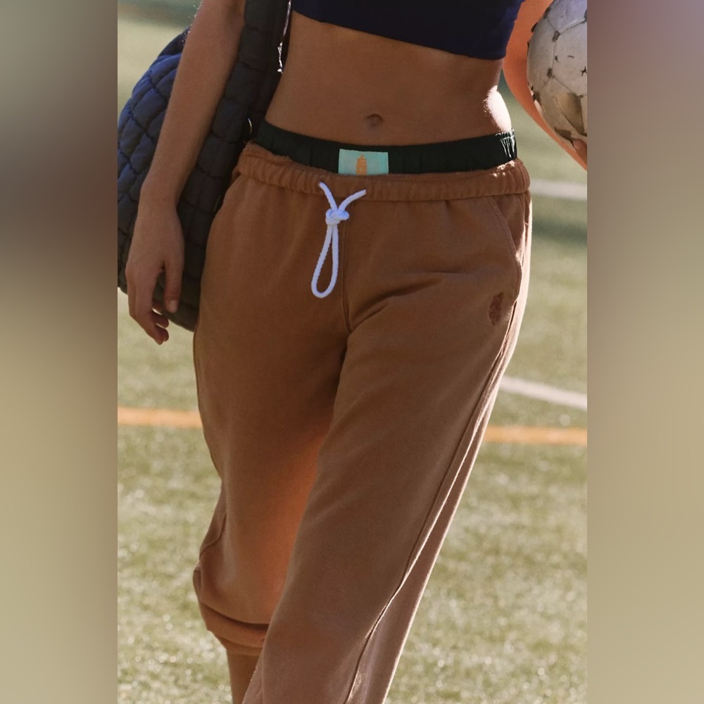 FP Movement by Free People For The Win Joggers Camel Sweatpants Sweats Pants - Picture 5 of 6